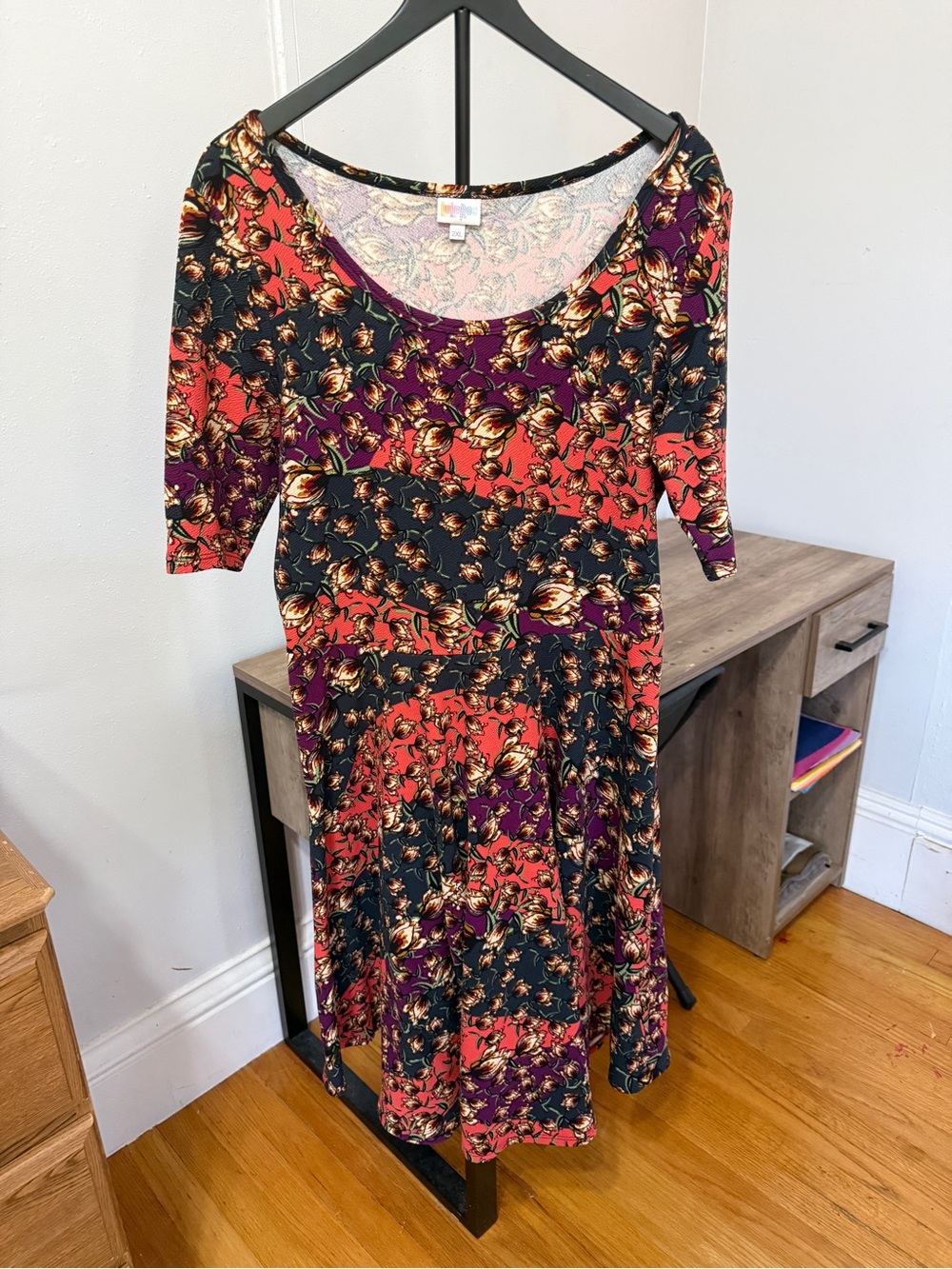 👗 LuLaRoe "Nicole" Floral Print Dress